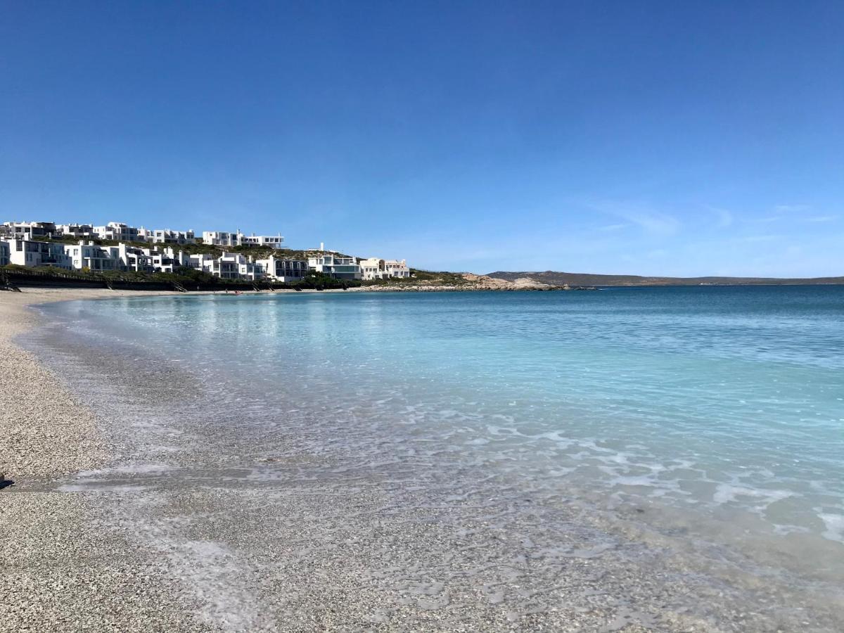 Perfect 10 - 10 To 13 Sleeper Luxury Holiday Home Breakage Deposit Of R2500 Per Weekend Lease Langebaan Exterior photo